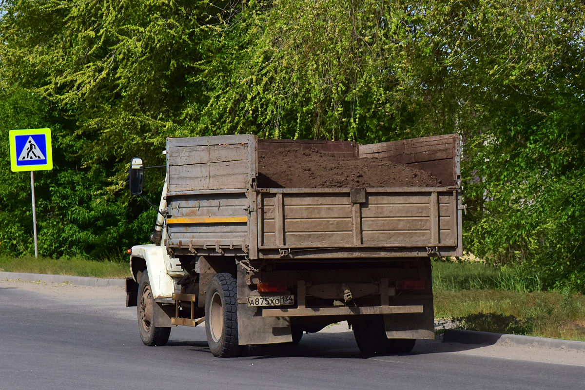 Волгоградская область, № А 875 ХО 134 — ГАЗ-4301