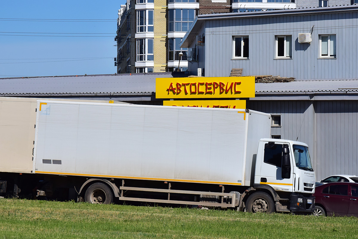 Волгоградская область, № В 806 ВА 799 — IVECO EuroCargo ('2008)