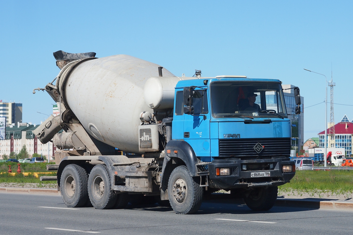 Ханты-Мансийский автоном.округ, № С 868 АВ 186 — Урал-63685