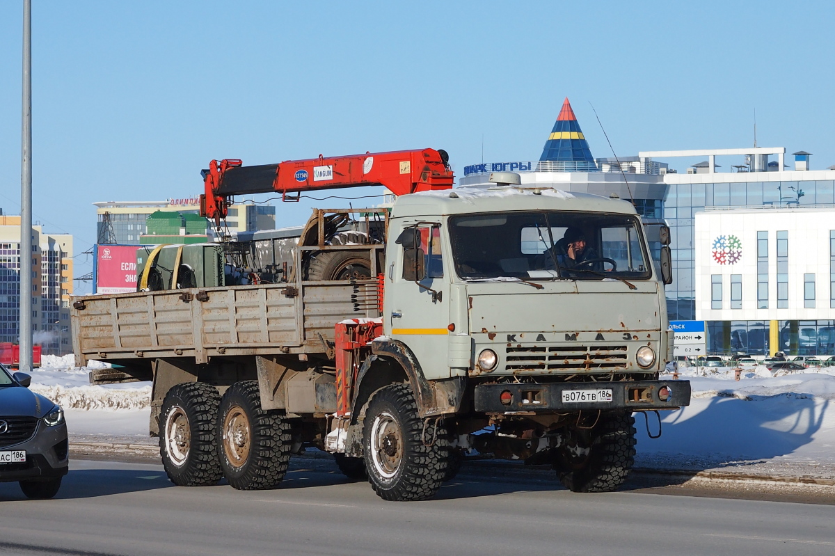 Ханты-Мансийский автоном.округ, № В 076 ТВ 186 — КамАЗ-4310