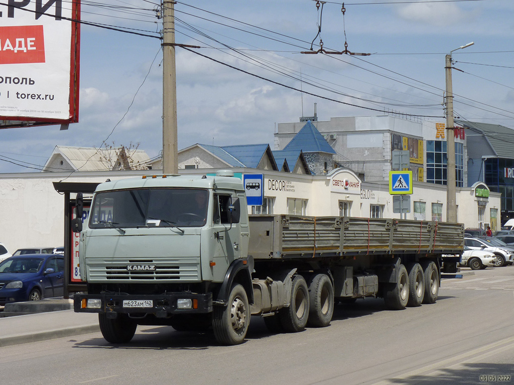 Кемеровская область, № М 623 АМ 142 — КамАЗ-54115-15 [54115R]