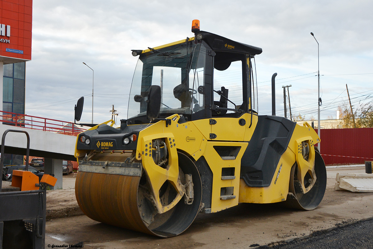 Саха (Якутия), № 7323 РО 14 — Bomag BW 161 AD