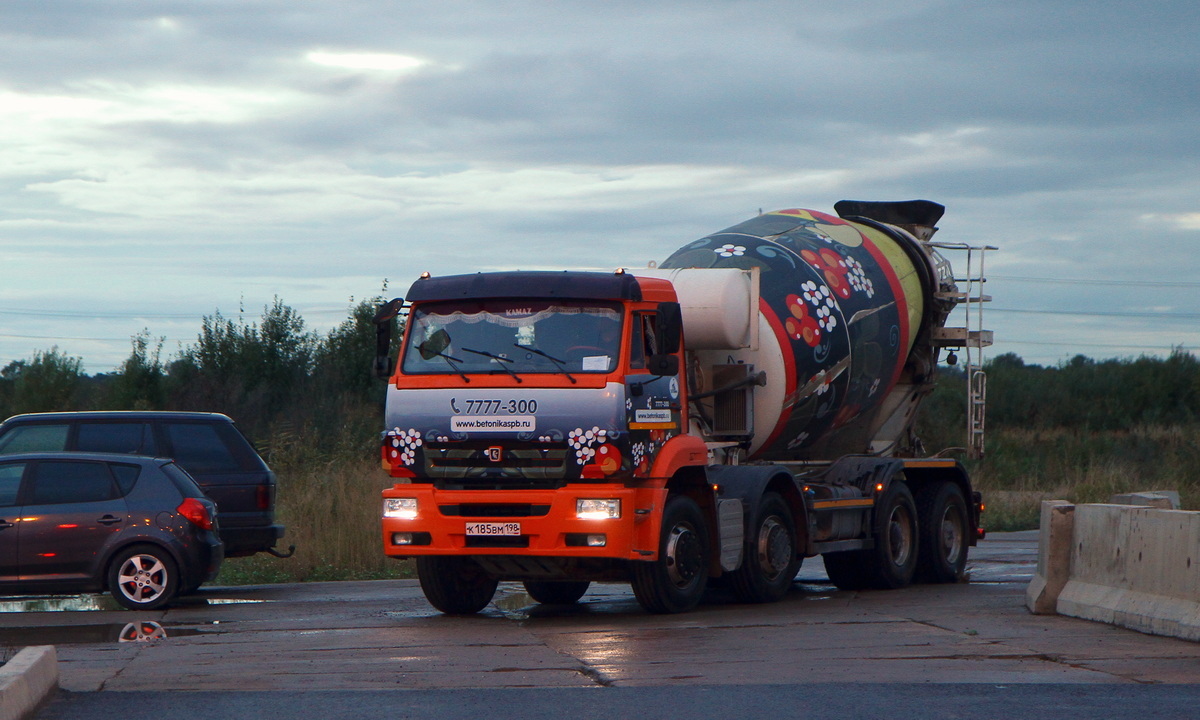 Санкт-Петербург, № К 185 ВМ 198 — КамАЗ-65201-B5