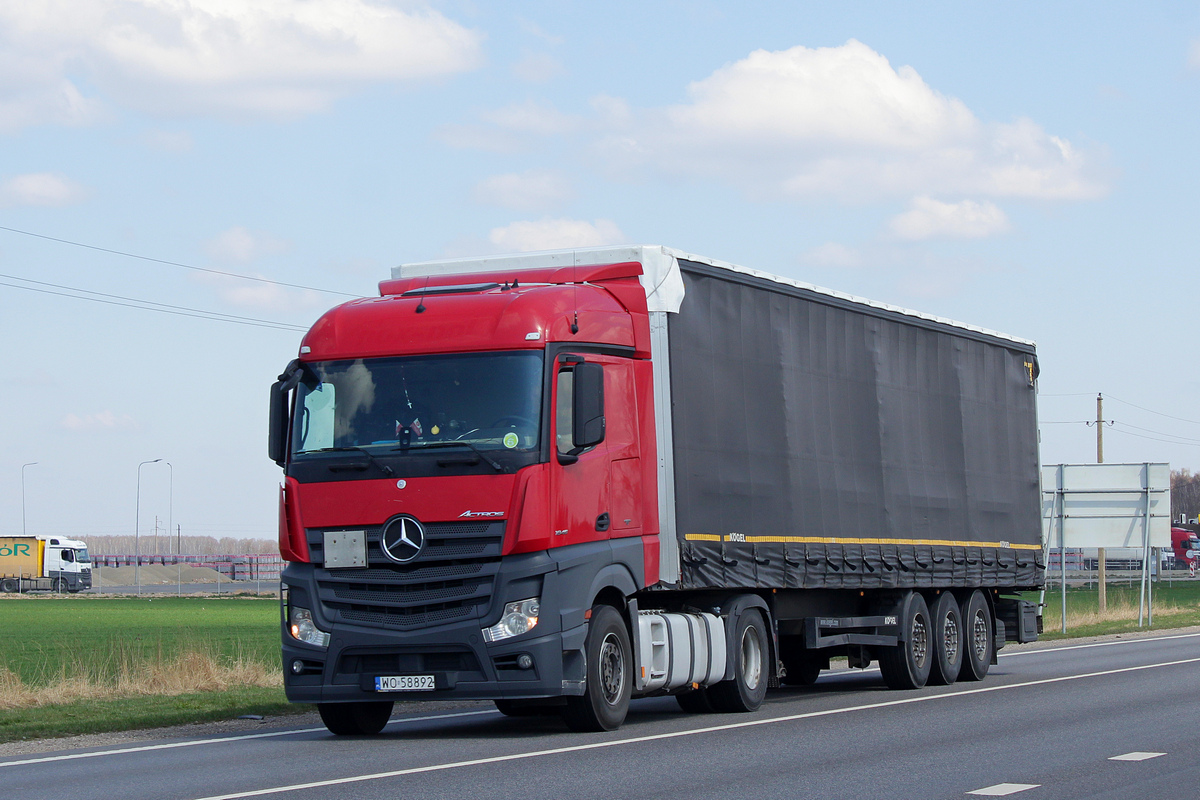 Польша, № WO 58892 — Mercedes-Benz Actros ('2011) 1845