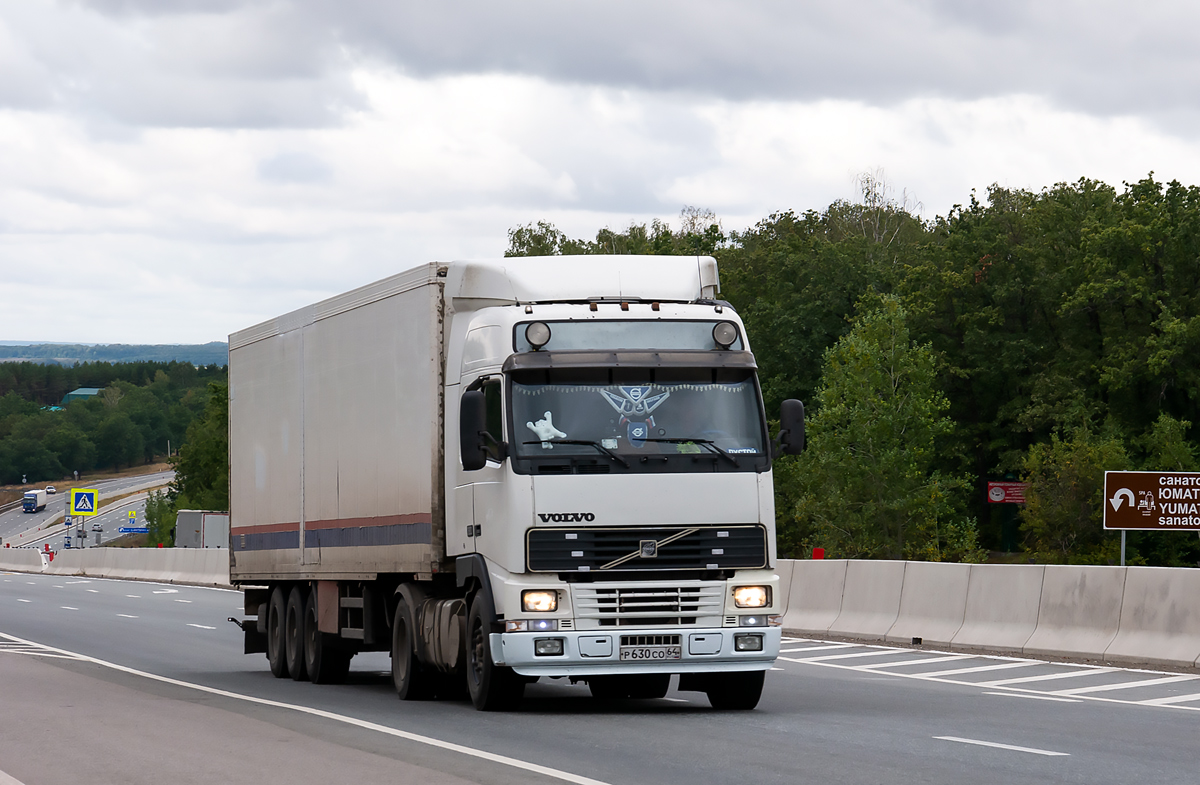 Саратовская область, № Р 630 СО 64 — Volvo ('1993) FH12.380