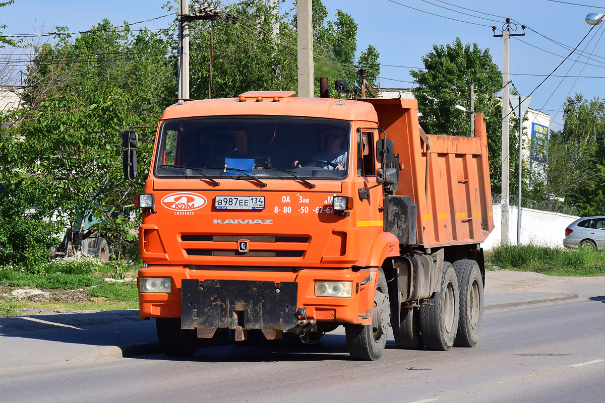 Волгоградская область, № В 987 ЕЕ 134 — КамАЗ-65115-L4