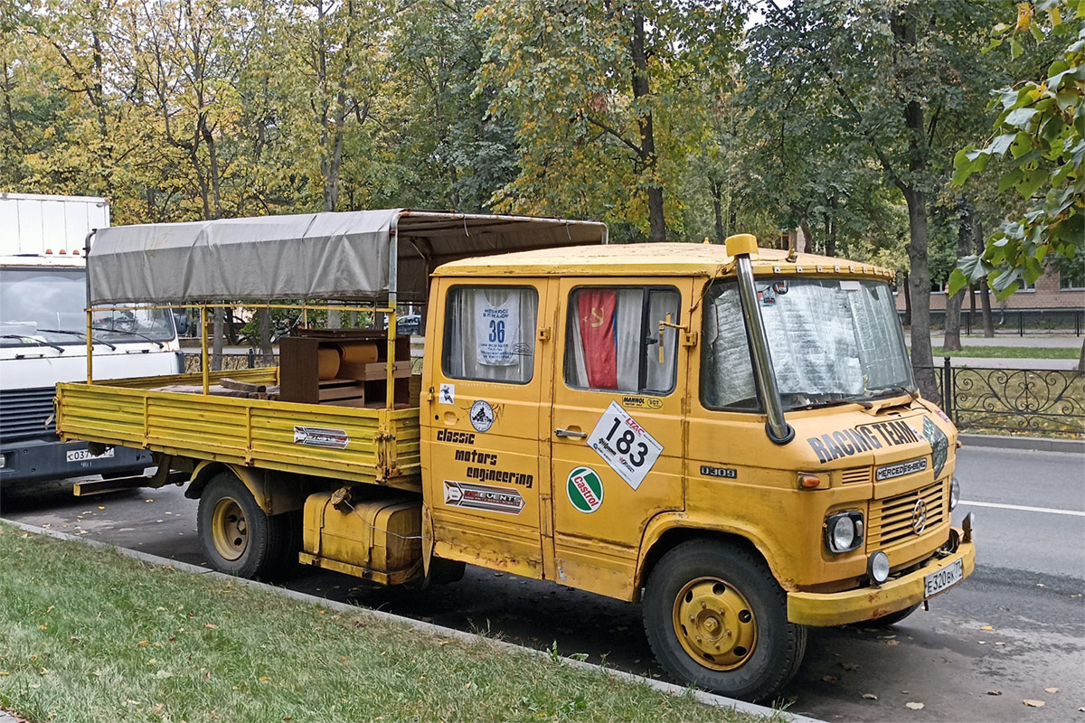 Москва, № Е 320 ВК 77 — Mercedes-Benz T2 ('1967)