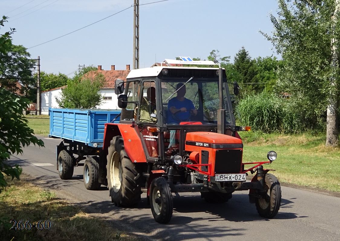 Венгрия, № BHX-024 — Zetor 5211