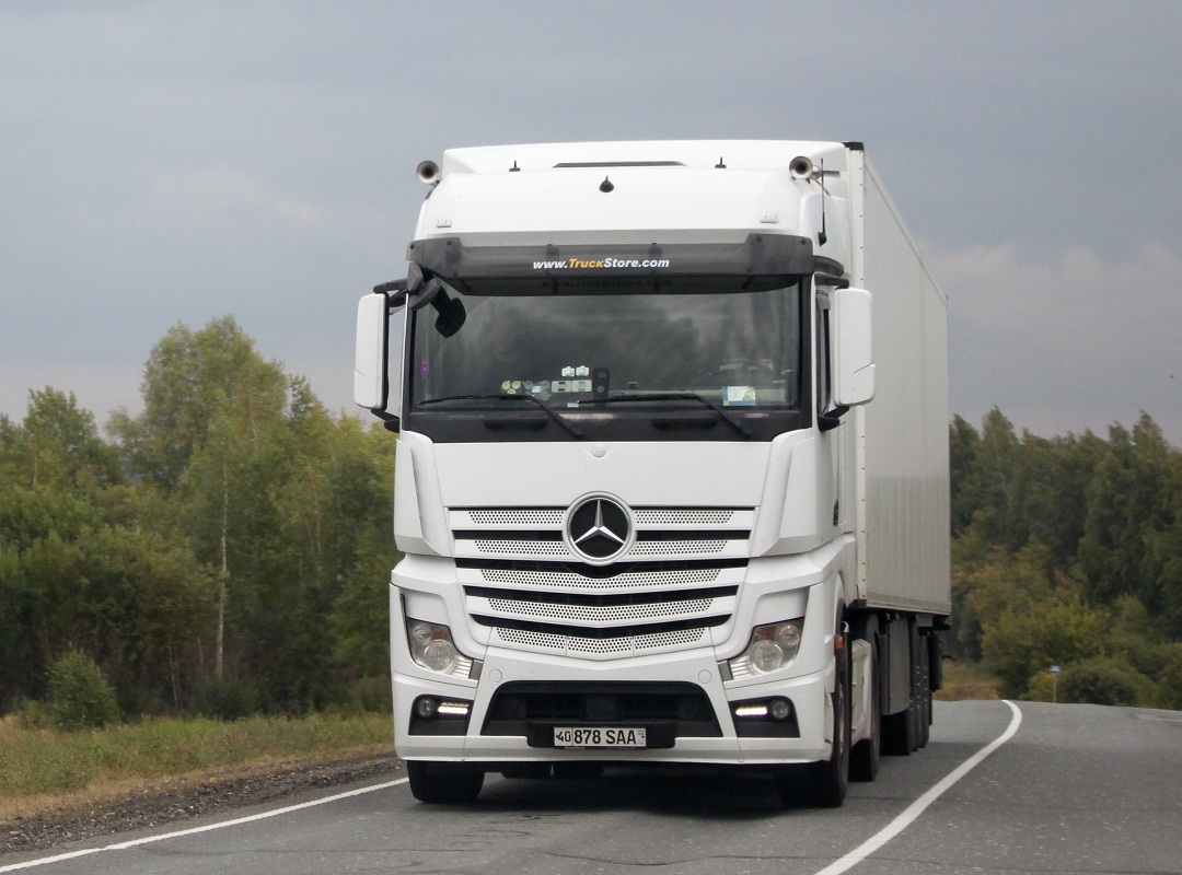 Узбекистан, № 40 878 SAA — Mercedes-Benz Actros ('2011) 1845