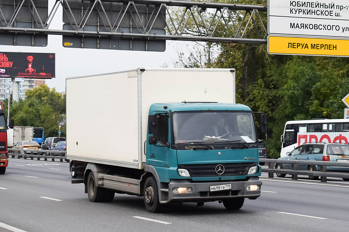 Москва, № М 698 ТВ 799 — Mercedes-Benz Atego 1218