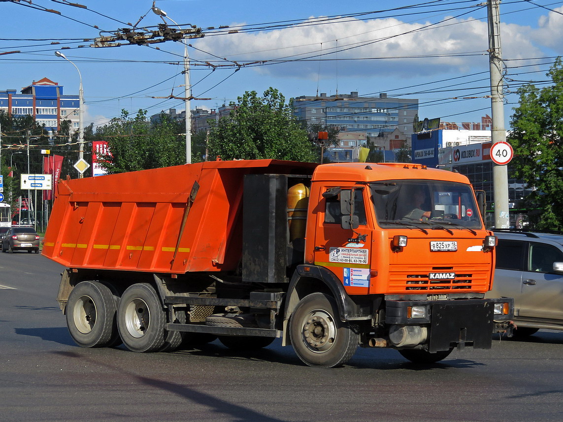 Удмуртия, № В 825 ХР 18 — КамАЗ-65115-30