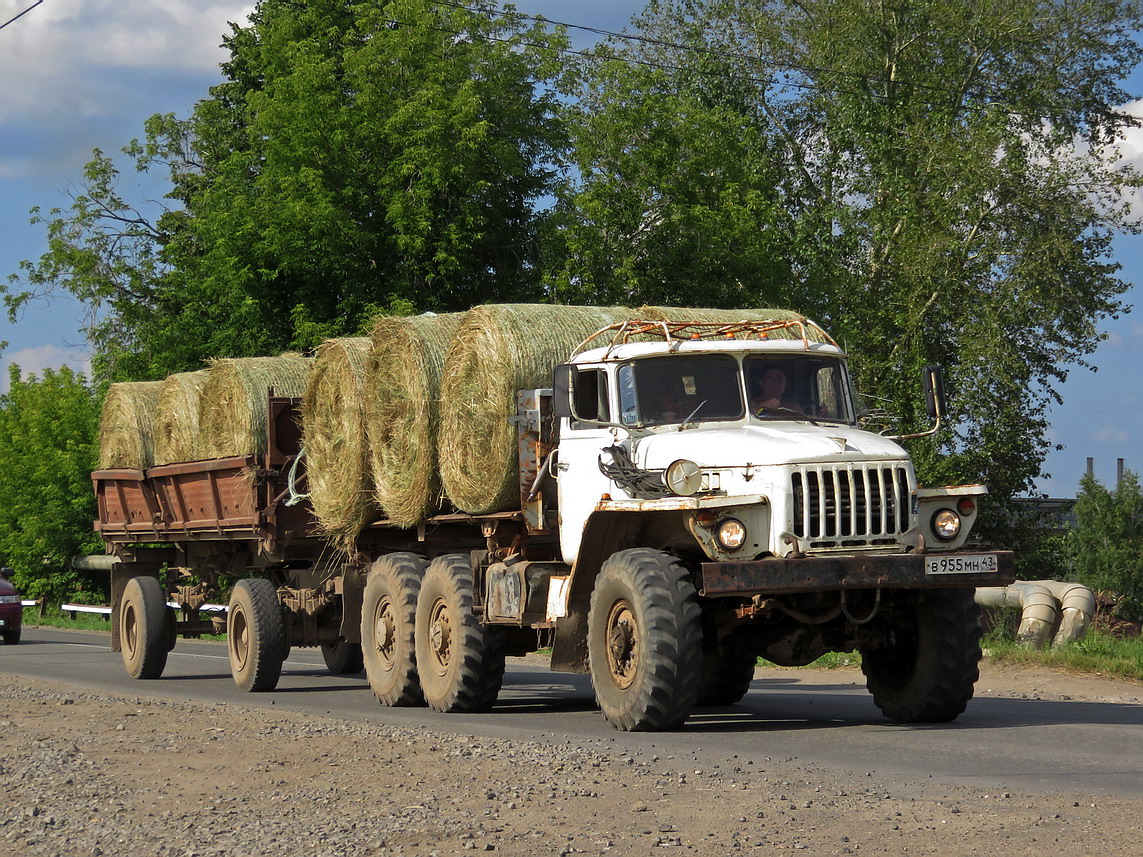 Кировская область, № В 955 МН 43 — Урал-5557