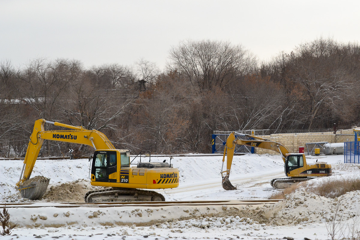 Волгоградская область, № 8298 ВЕ 34 — Komatsu PC210