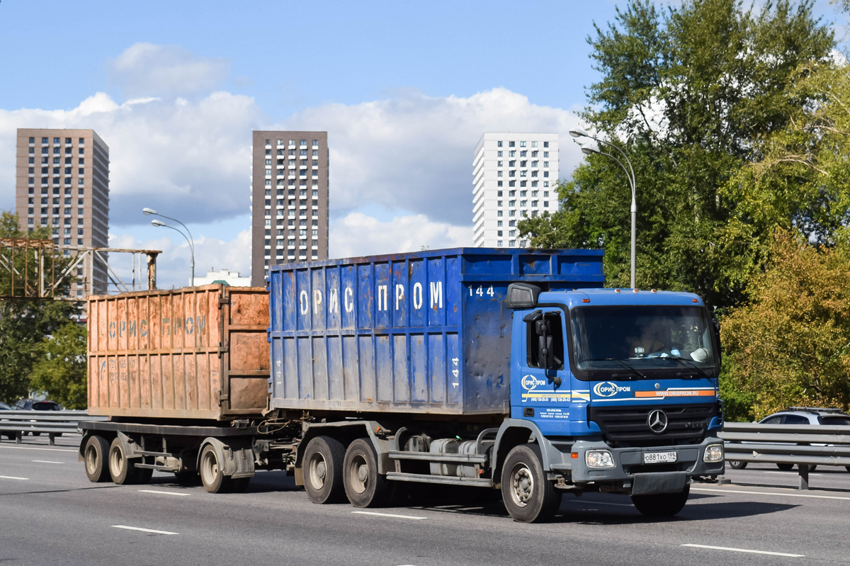 Москва, № О 881 ХО 199 — Mercedes-Benz Actros ('2003) 3341