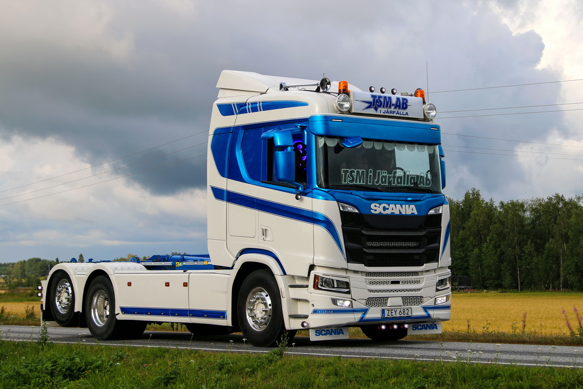 Швеция, № ZEY 682 — Scania ('2016) R650