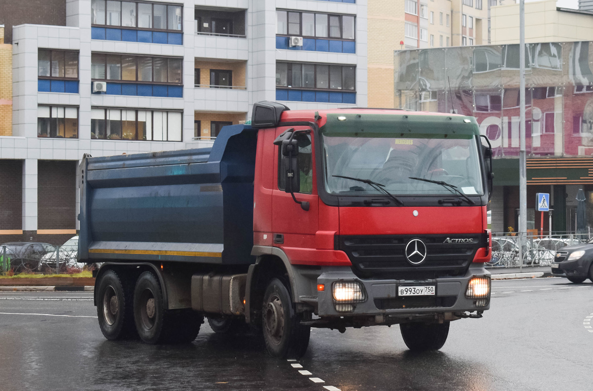 Тверская область, № В 993 ОУ 750 — Mercedes-Benz Actros ('2003) 3332