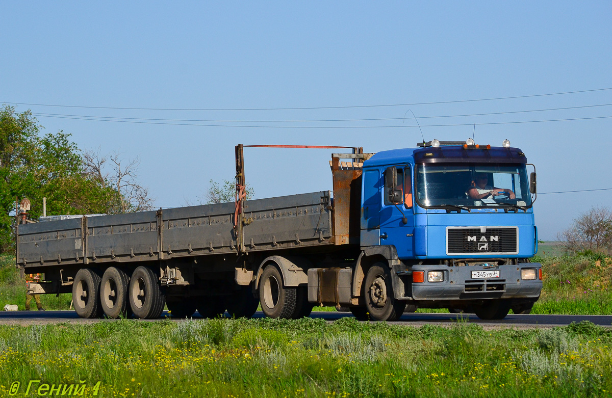 Волгоградская область, № М 345 УВ 34 — MAN F90 19.372