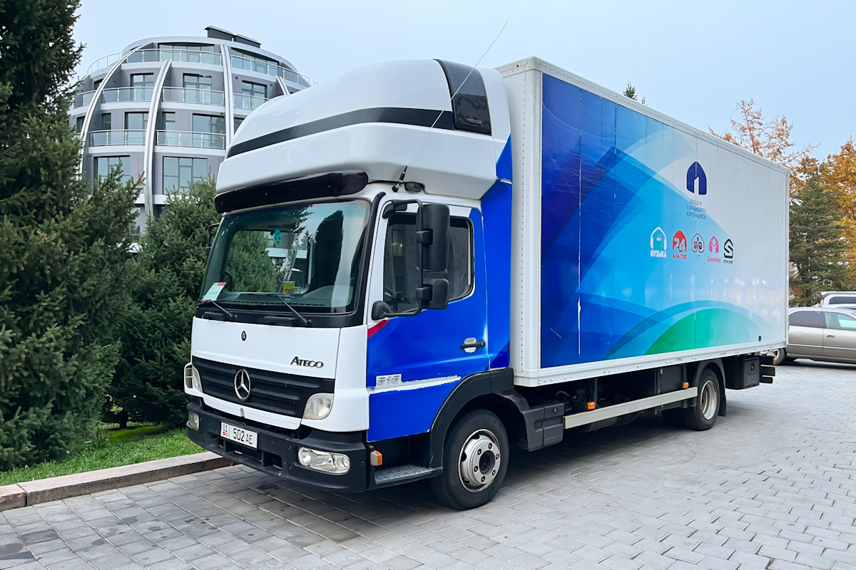 Киргизия, № 01 502 AE — Mercedes-Benz Atego 818