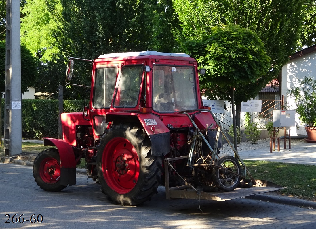 Венгрия, № YBY-699 — МТЗ-80; Венгрия — Трактора с навесным оборудованием для транспортировки ящиков