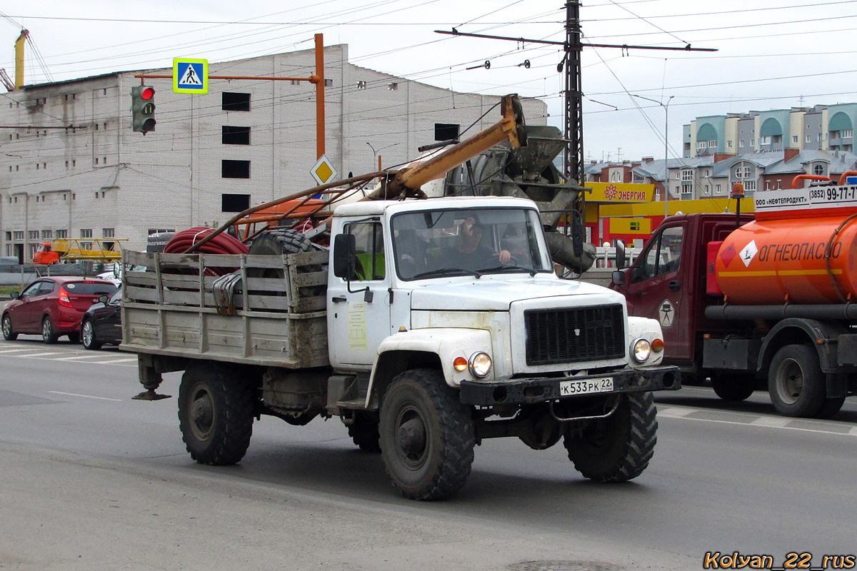 Алтайский край, № К 533 РК 22 — ГАЗ-3308 «Садко»