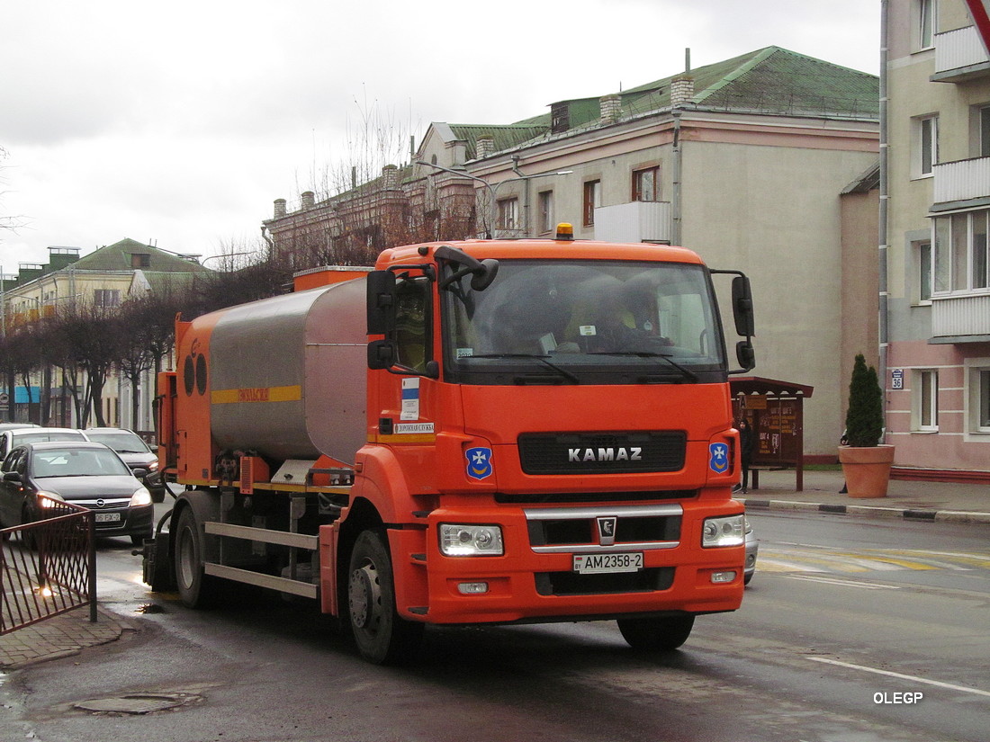 Витебская область, № АМ 2358-2 — КамАЗ-5325-G5