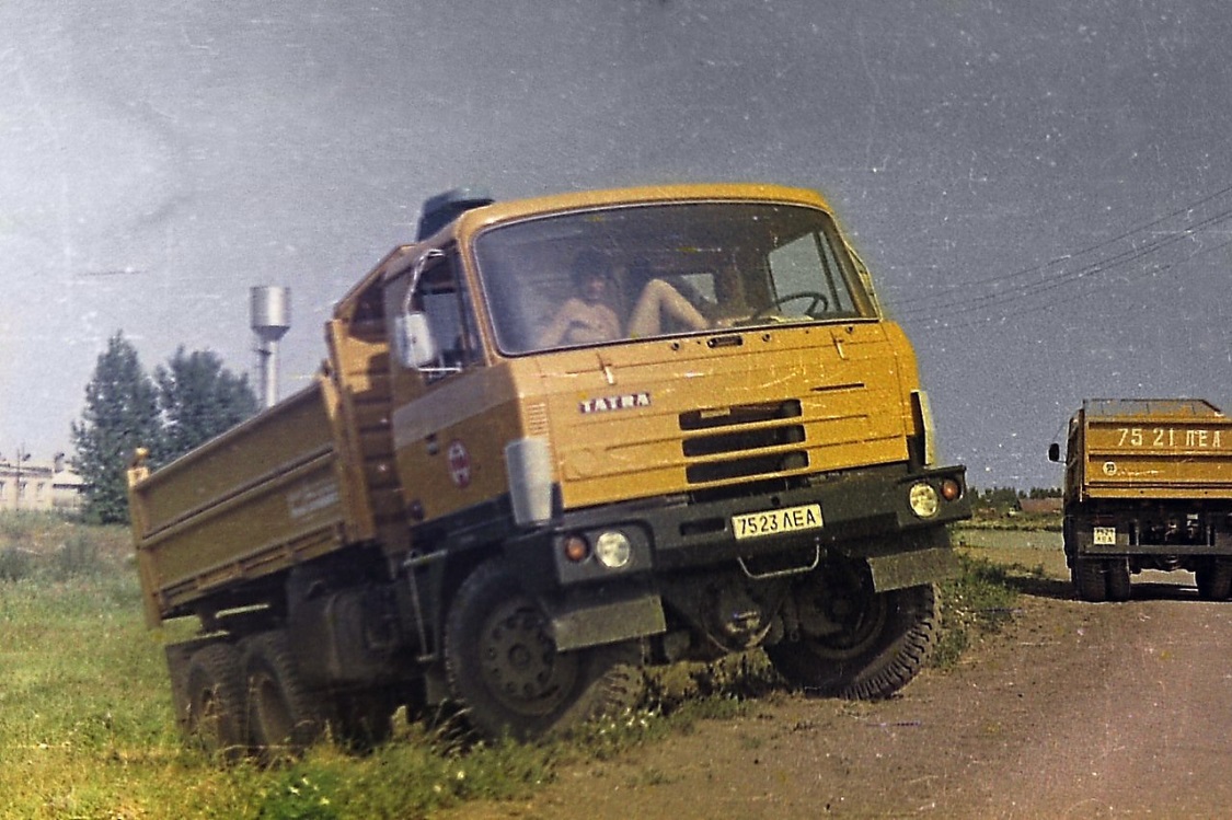 Санкт-Петербург, № 7523 ЛЕА — Tatra 815 S3; Санкт-Петербург — Исторические фотографии (Автомобили)