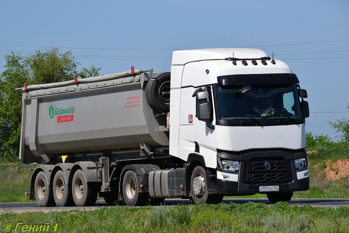 Ростовская область, № У 151 ХХ 161 — Renault T-Series ('2013)