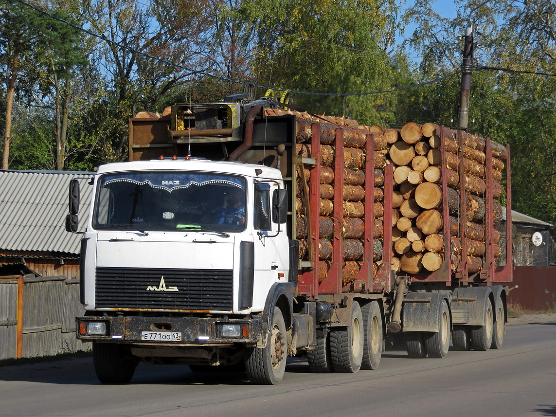 Кировская область, № Е 771 ОО 43 — МАЗ-6303A8