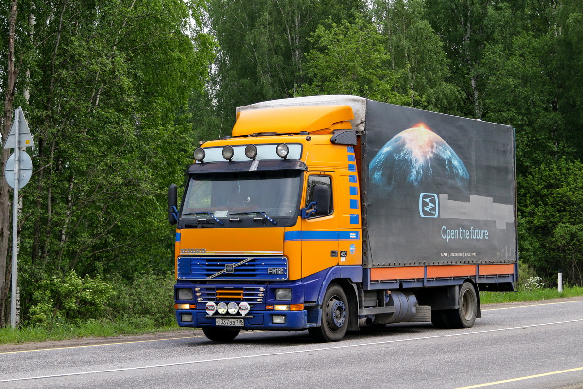 Санкт-Петербург, № С 337 ВВ 178 — Volvo ('1993) FH12.420