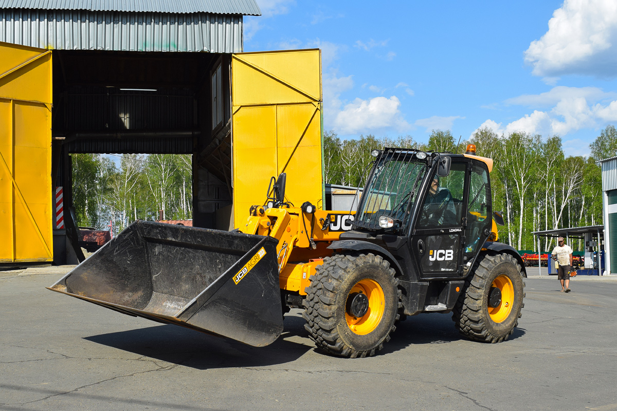 Алтайский край, № 7298 МС 22 — JCB 531-70