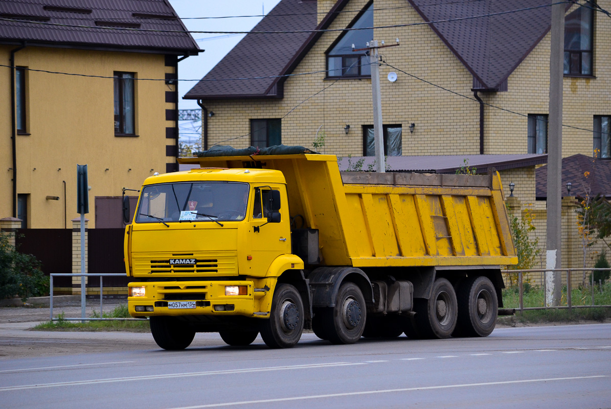 Волгоградская область, № М 057 НМ 134 — КамАЗ-65201 [652010]