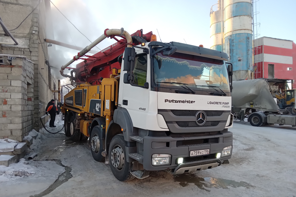 Свердловская область, № А 759 ХС 196 — Mercedes-Benz Axor 4140