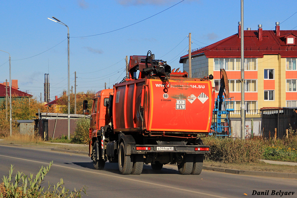 Ненецкий автономный округ, № А 711 СВ 83 — КамАЗ-43253-R4