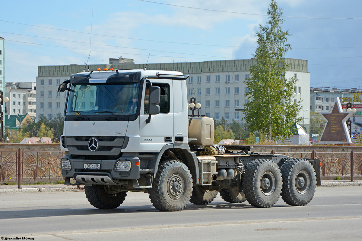 Саха (Якутия), № Е 583 СХ 154 — Mercedes-Benz Actros ('2009)