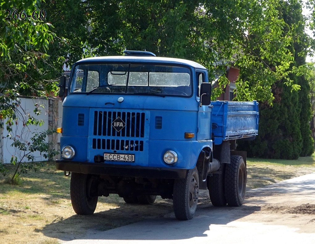 Венгрия, № CCB-438 — IFA W50LA/K, LA/Z