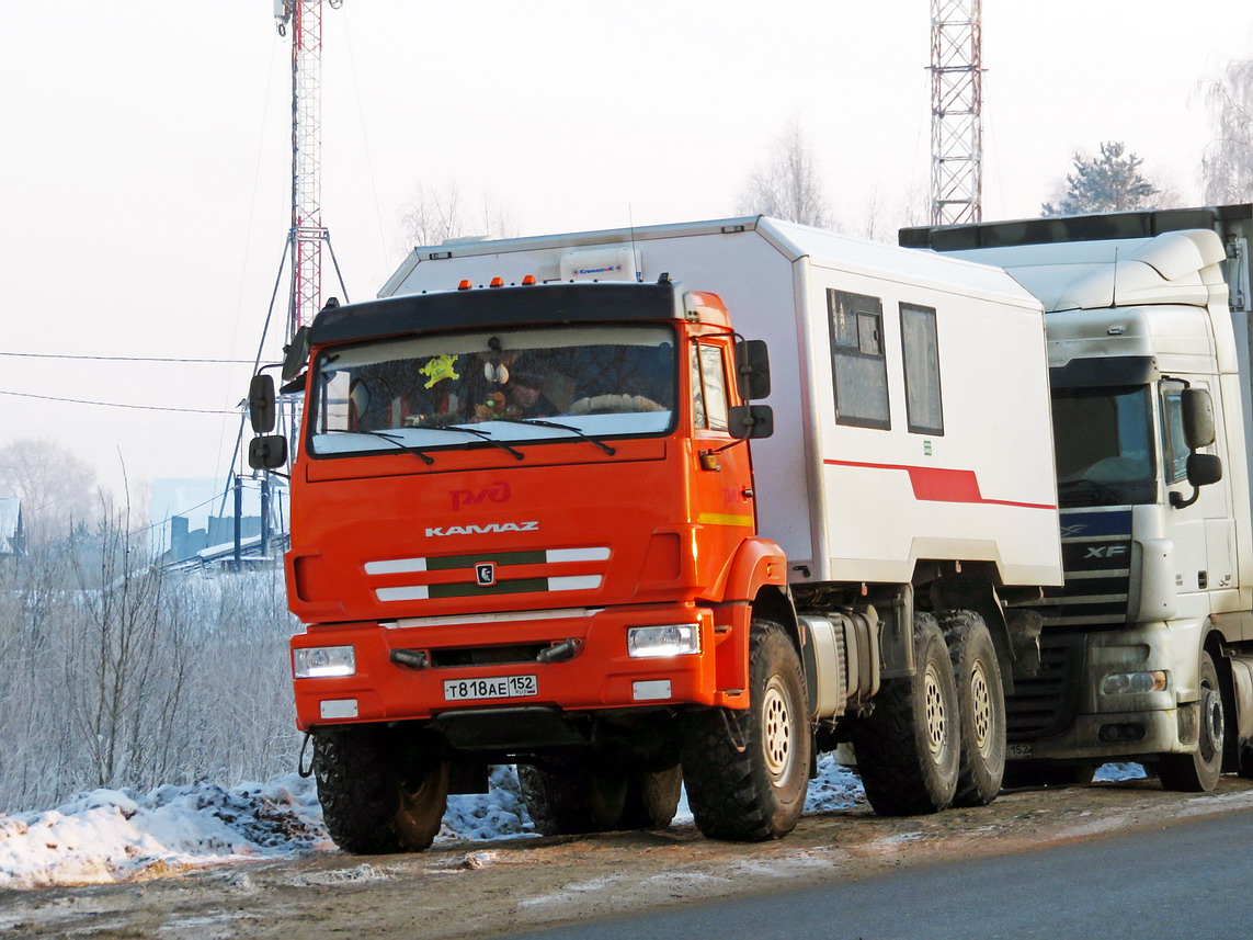 Кировская область, № Т 818 АЕ 152 — КамАЗ-43118 (общая модель)