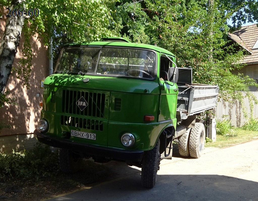 Венгрия, № BHX-913 — IFA W50LA/K, LA/Z