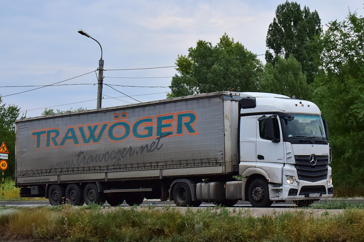 Ставропольский край, № Е 227 ХВ 126 — Mercedes-Benz Actros '18 1842 [Z9M]