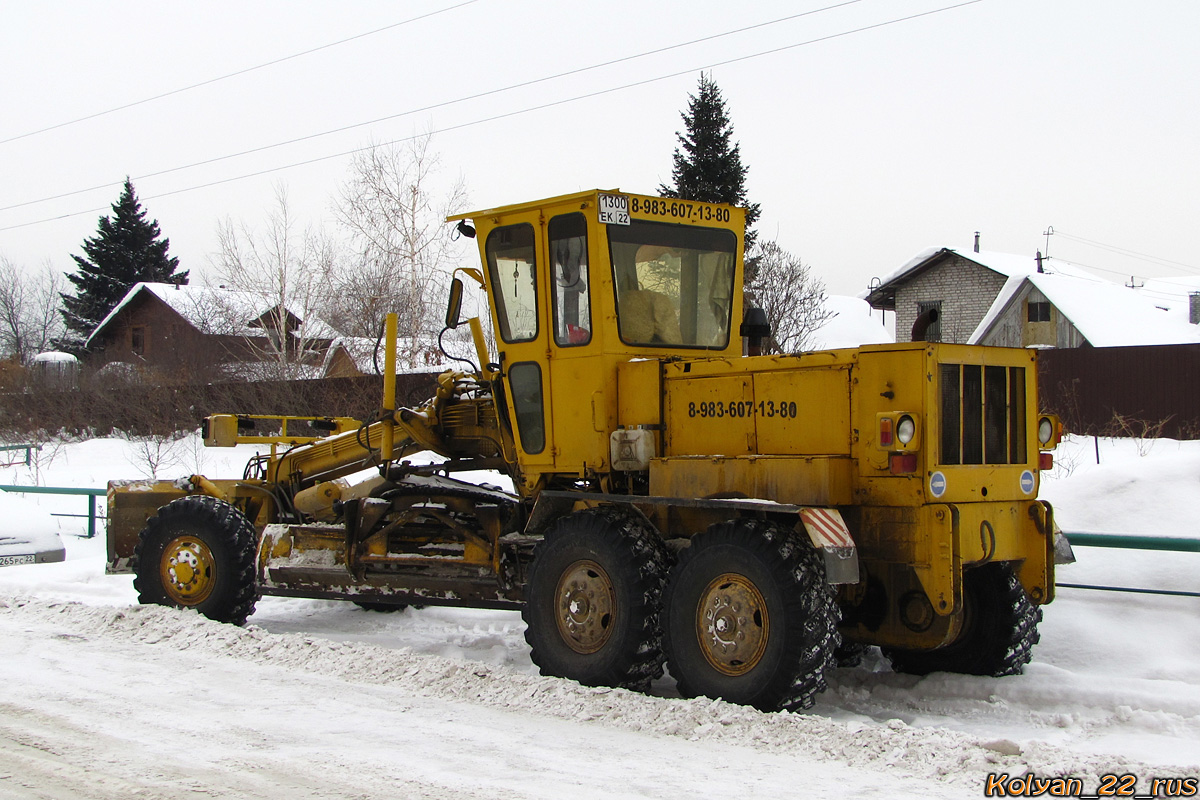 Алтайский край, № 1300 ЕК 22 — ДЗ-143 / ДЗ-180