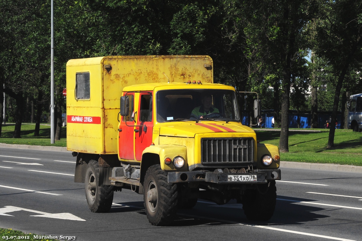 Санкт-Петербург, № 2330 — ГАЗ-3308 «Садко»