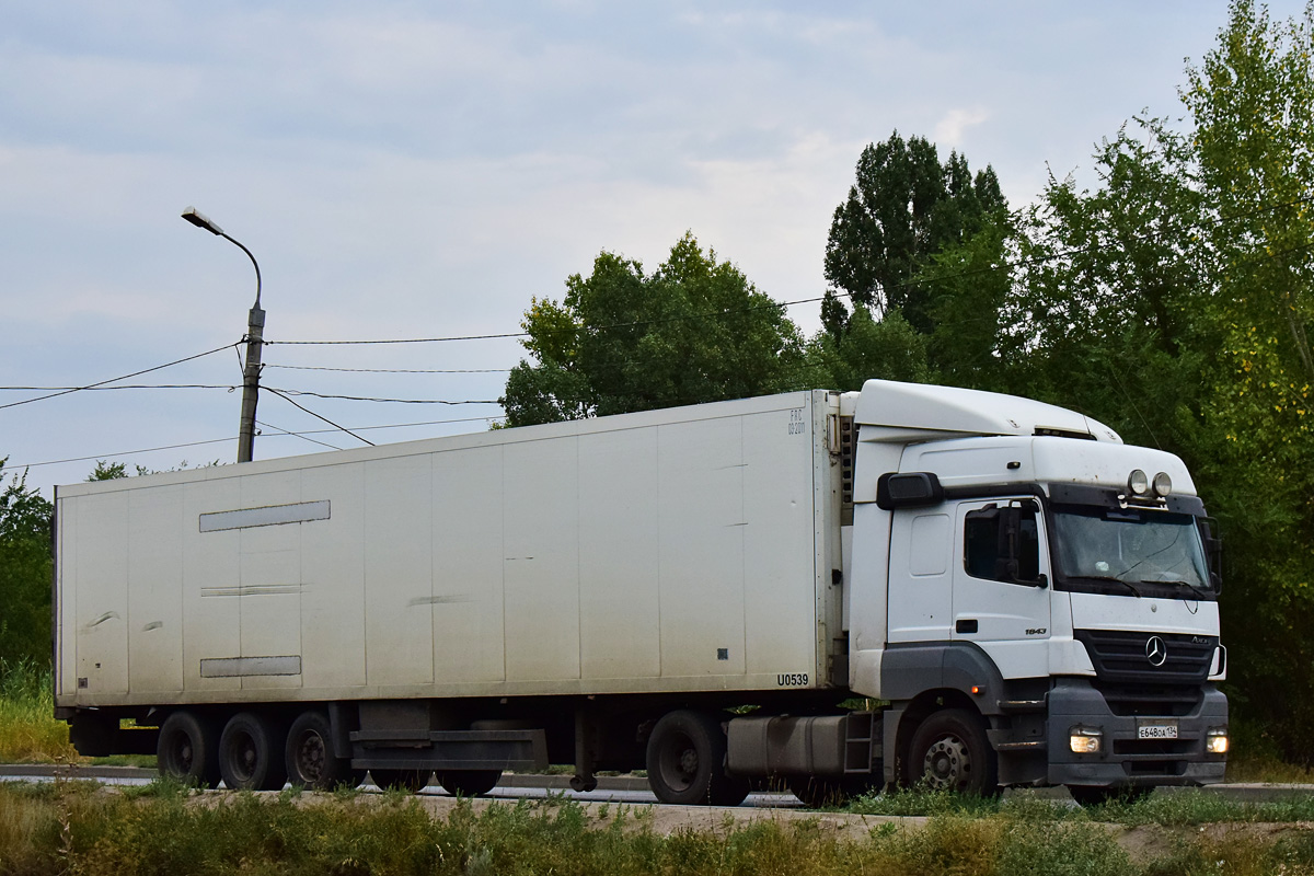 Волгоградская область, № Е 648 ОА 134 — Mercedes-Benz Axor 1843