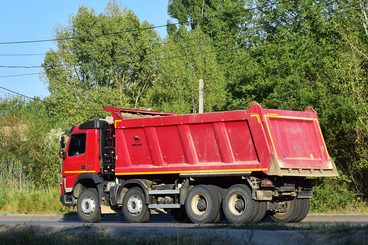 Волгоградская область, № Е 200 СМ 134 — Volvo ('2013) FMX.420 [X9P]