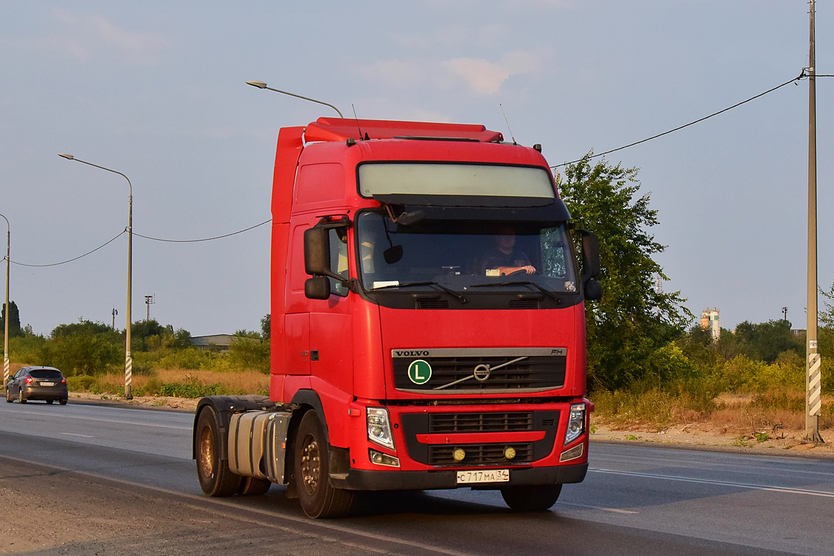 Волгоградская область, № С 717 МА 34 — Volvo ('2008) FH.440