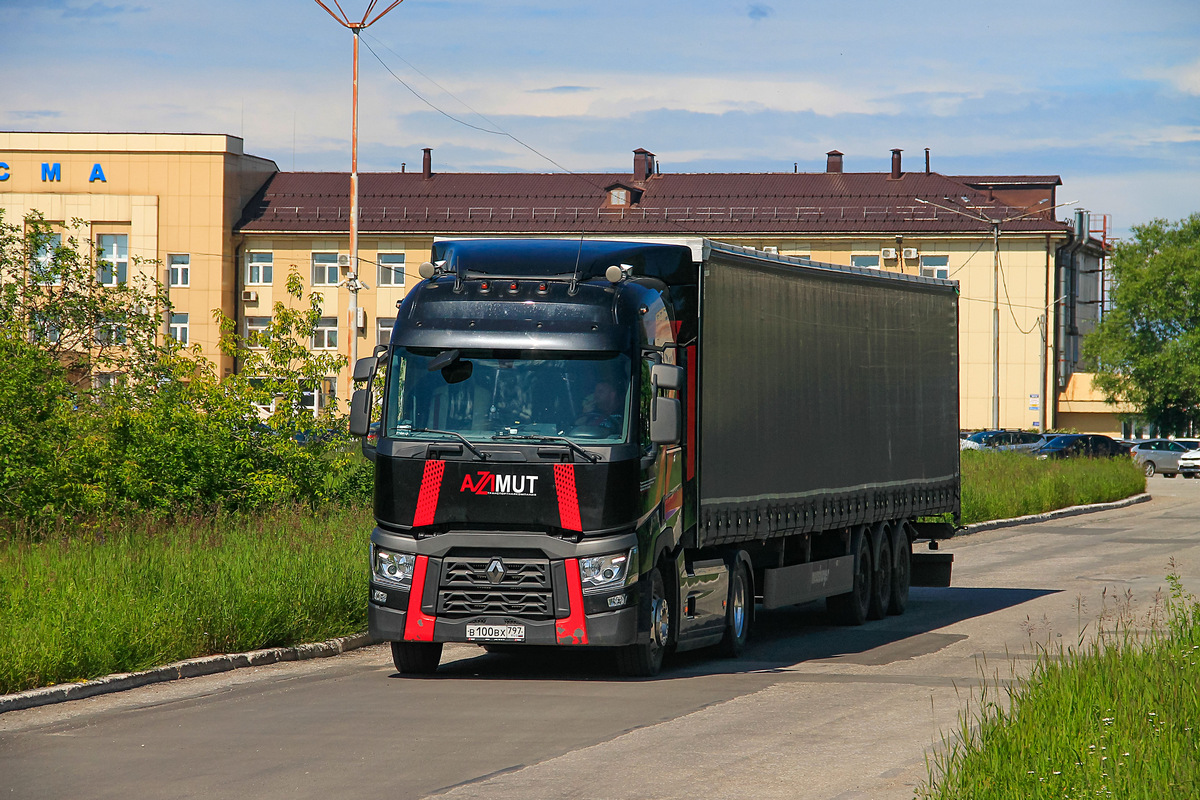 Свердловская область, № В 100 ВХ 797 — Renault T-Series ('2013)