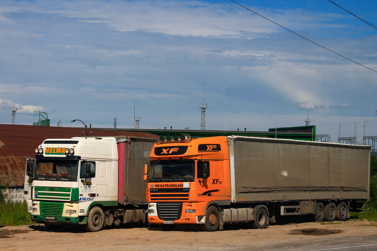 Узбекистан, № 10 400 UAA — DAF XF105 FT; Узбекистан, № 01 J 922 NA — DAF XF95 FT