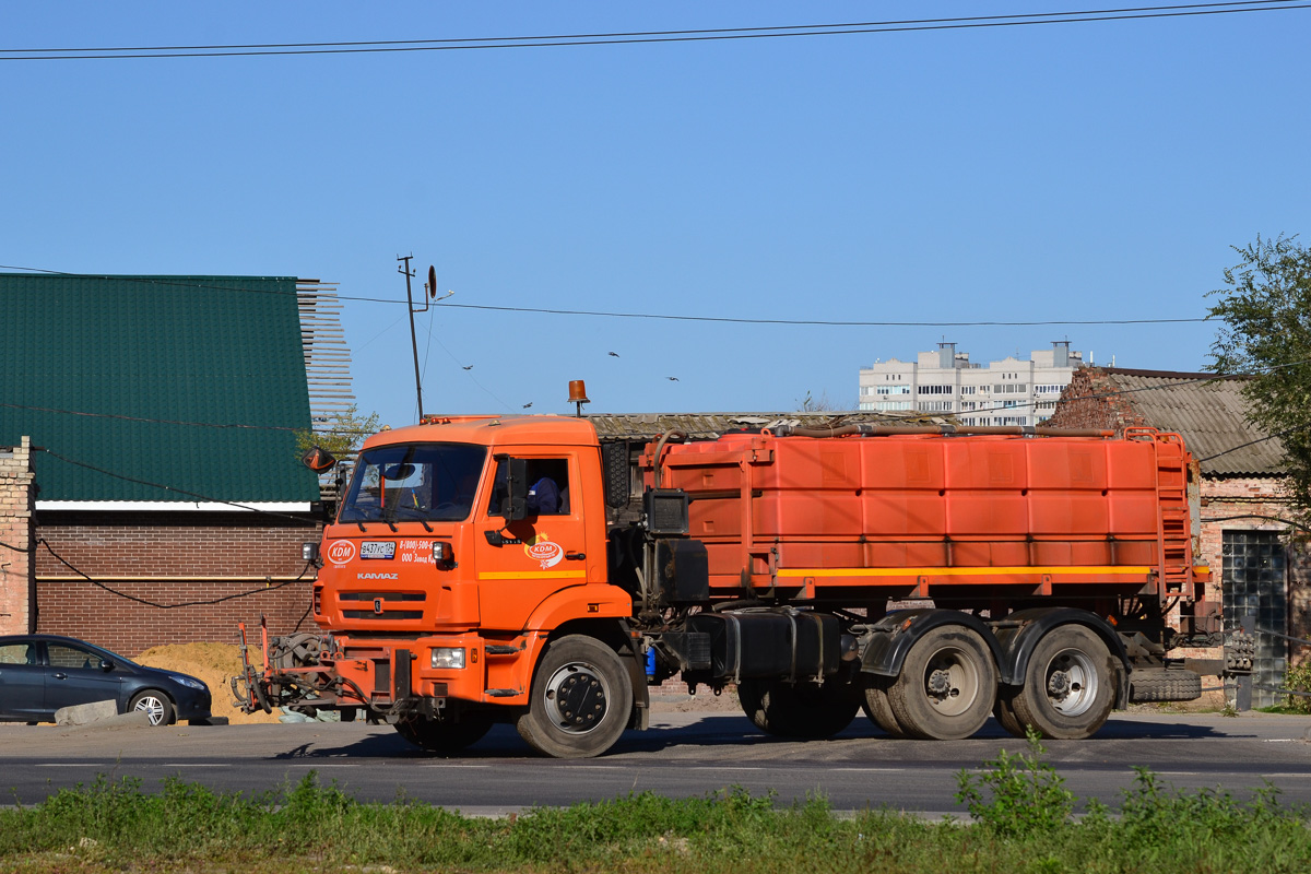 Волгоградская область, № В 437 УС 134 — КамАЗ-65115-42