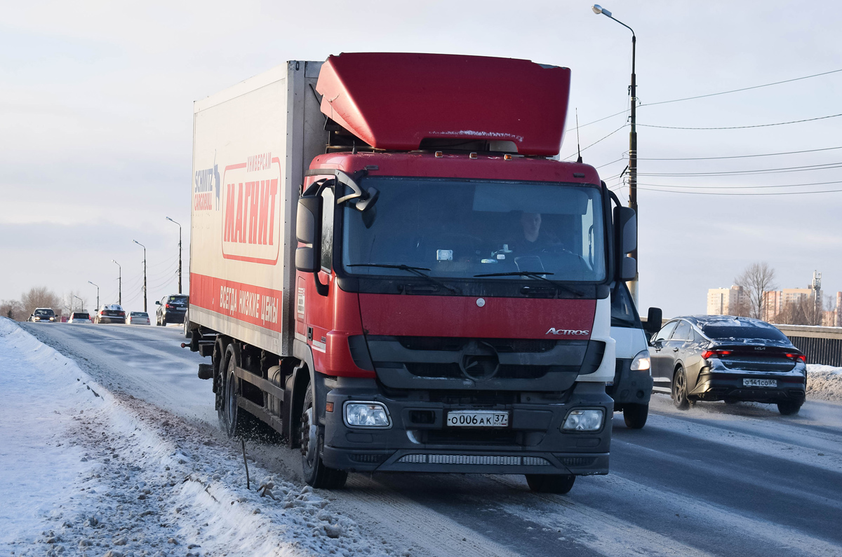 Краснодарский край, № О 006 АК 37 — Mercedes-Benz Actros ('2009) 2536