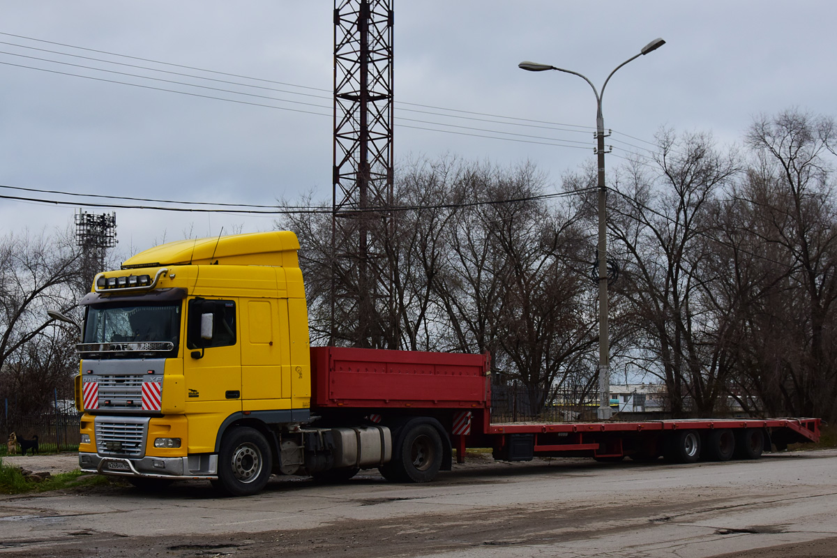 Волгоградская область, № А 268 НН 164 — DAF XF95 FT