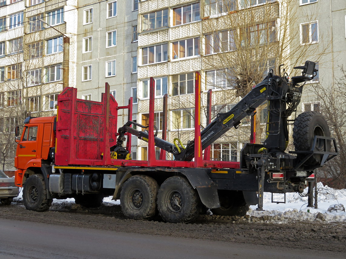 Татарстан, № Н 377 УХ 716 — КамАЗ-43118 (общая модель)