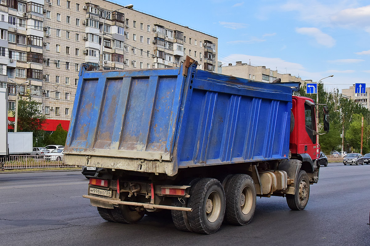 Волгоградская область, № М 998 ВО 134 — IVECO Trakker ('2004)